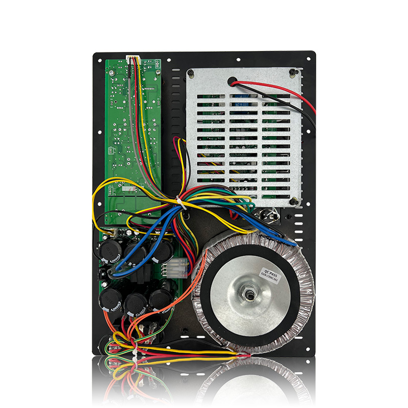 Subwoofer cumhachtach 1.0 cainéal SUB18-600